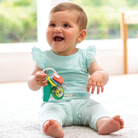 Infantino Music and Lights Pretend Key Ring Set - Lightweight BPA-Free Play Key Ring Set with 4 Easy-to-Press Buttons for Real Car Sounds, Multicolor , Age 6M+