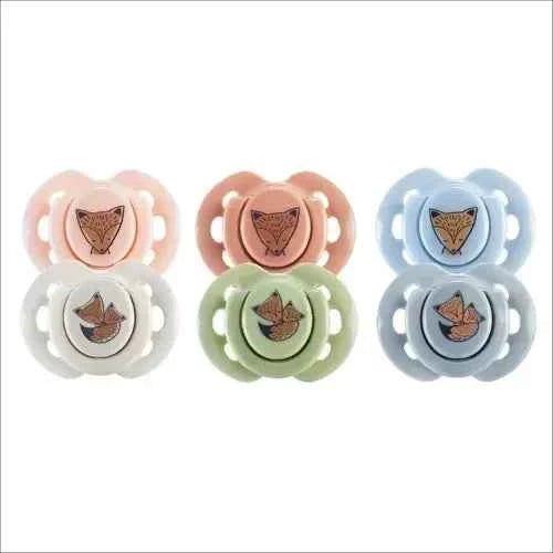 Tommee Tippee Fun Soothers, 0–6m, 2 Pack, Colorful Design, Lightweight, Easy to Clean - Adenzo Comfies