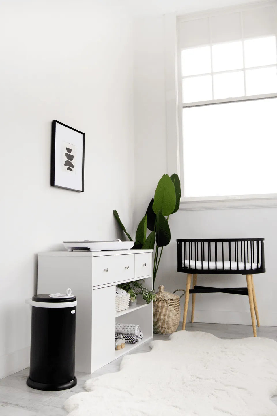 Ubbi - Diaper Pail - Matte Black