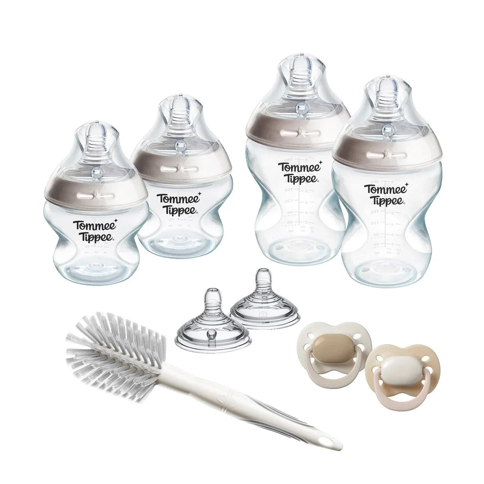 Tommee Tippee Newborn Starter Set – 150ml & 260ml Anti‑Colic Bottles, Teat & Bottle Brush pink