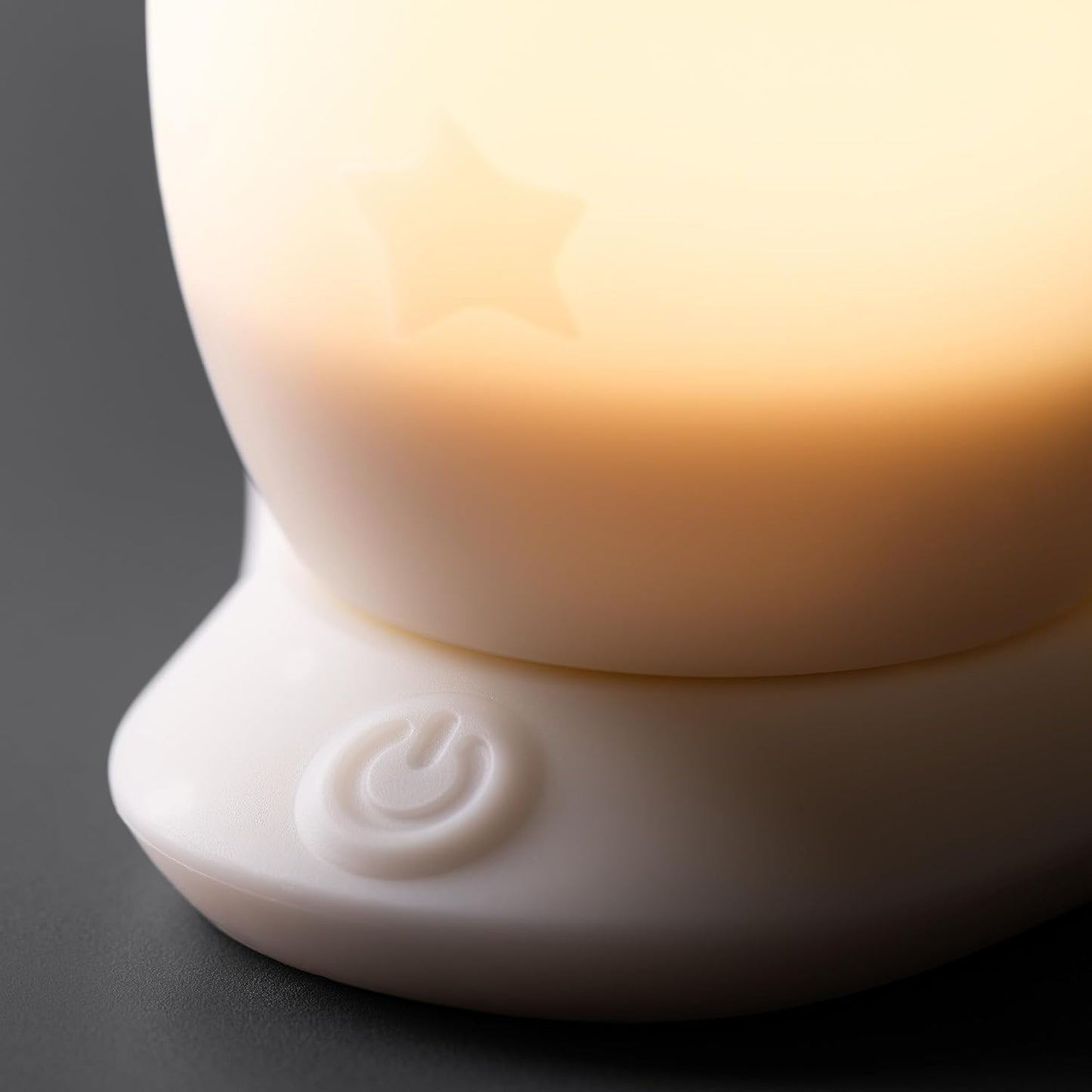 Tommee Tippee 2 - in - 1 Portable Penguin Nursery Night Light, Reassuring Portable Egg Light to Promote Independent Sleep, Adjustable Brightness, USB - Powered - Adenzo Comfies
