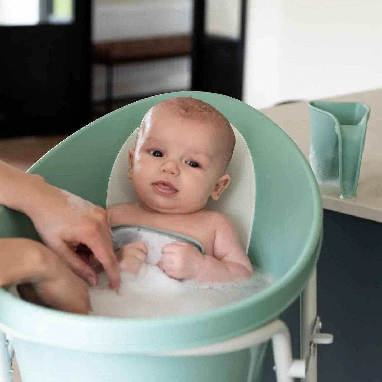 Shnuggle Newborn Baby Bath - Adenzo Comfies