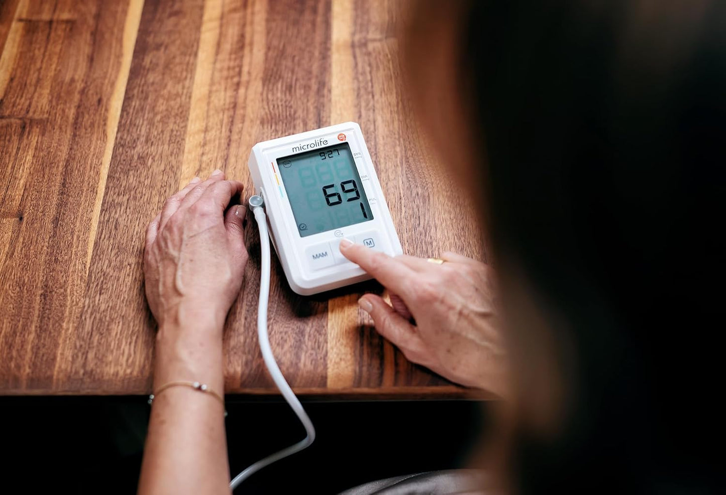 Microlife BP B3 AFIB Blood Pressure Monitor with Atrial Fibrillation Detection | BIHS Approved with MAM 3-Reading Average | XL Easy-Read Display | Includes Universal M-L Cuff (22-42cm)