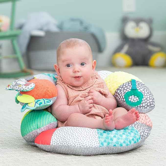 Infantino 2-in-1 Tummy Time & Seated Support - Pillow Support for Newborns and Older Babies, with Detachable Support Pillow and Toys, for Development of Strong Head and Neck Muscles