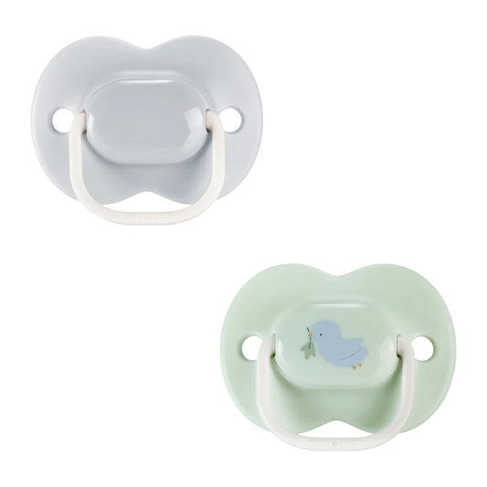 Tommee Tippee Anytime Soothers, 0–6m, 2 Pack, Symmetrical Orthodontic Teat, BPA‑Free, Lightweight, Easy to Clean