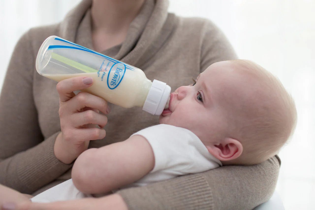 Dr. Brown's Anti - Colic Options+ Narrow Glass Baby Bottle with Level 1 Slow Flow Nipple, BPA - Free, 4 oz/120 mL, 0m+, 2 Count, 1 - Pack - Adenzo Comfies