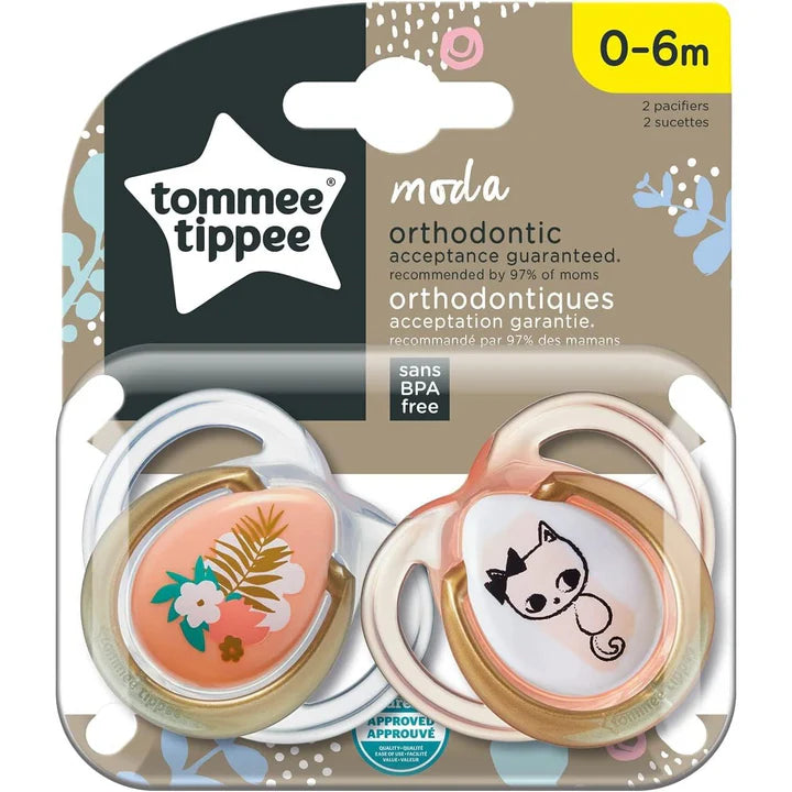 Tommee Tippee Moda Soother, 0–6m, 2 Pack, Stylish Design, BPA‑Free, Orthodontic Teat