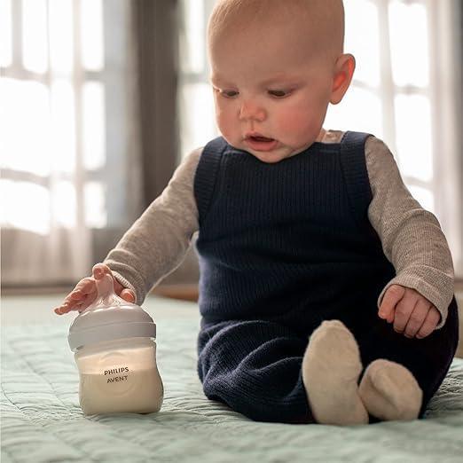 Philips Avent Natural Bottle with Responsive Dummy 125 ml, 1 Piece (Model SCY900/01) - Adenzo Comfies