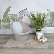 Shnuggle Baby Bath Tub Featuring Ergonomic Bum Bump Support, Soft Foam Backrest and an Integrated Plug- Beige .