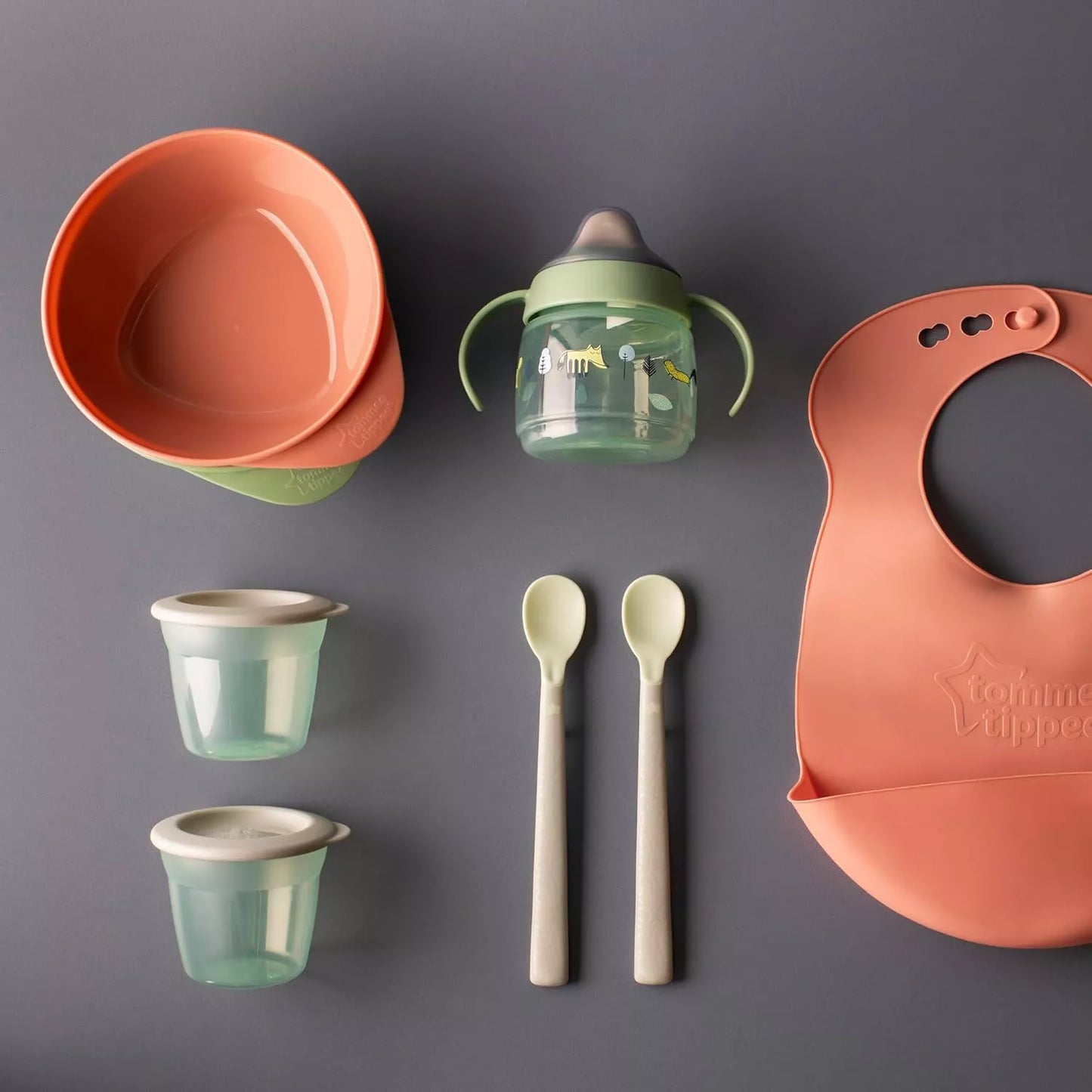 Tommee Tippee Weaning Kit – Baby Feeding Essentials, Soft Grip Spoons, Non‑Slip Bowls, Infant/Toddler, Unisex