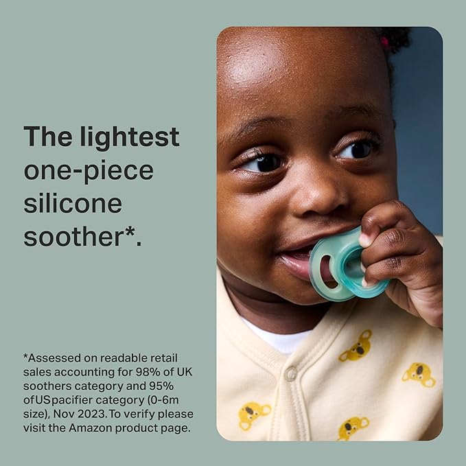 Tommee Tippee Ultra Light Soothers, 0–6m, 2 Pack, Lightweight, Soft Silicone, Extra Comfort