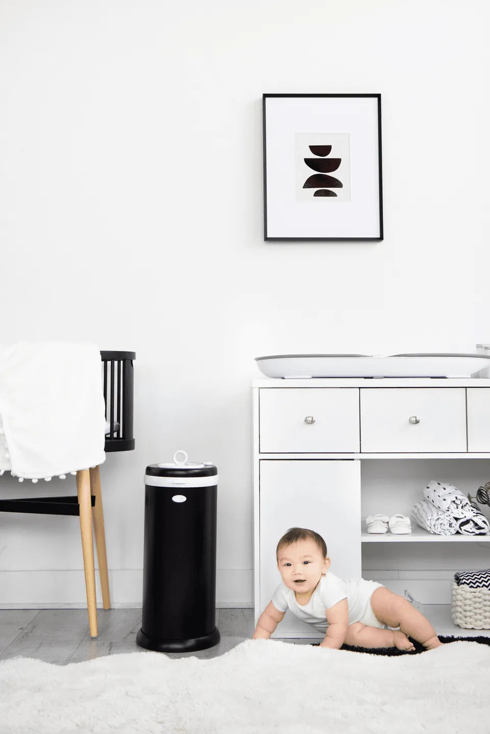 Ubbi - Diaper Pail - Matte Black