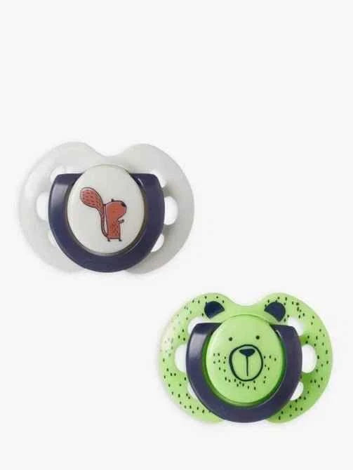 Tommee Tippee Fun Soothers, 0–6m, 2 Pack, Colorful Design, Lightweight, Easy to Clean